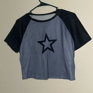 ROMWE Black and Blue Star Tee